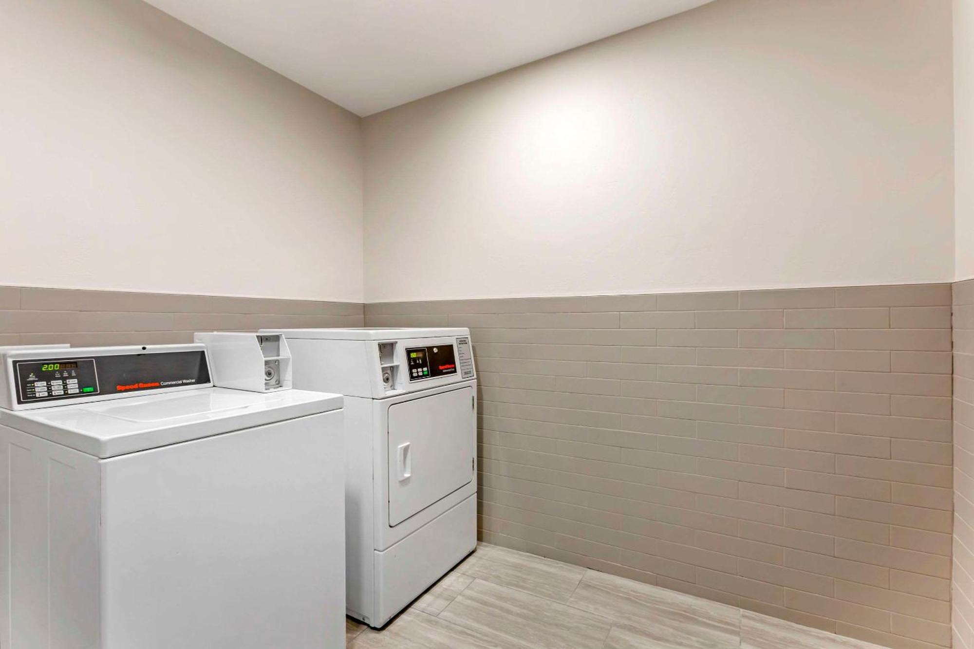 Comfort Suites At Tucson Mall Екстер'єр фото