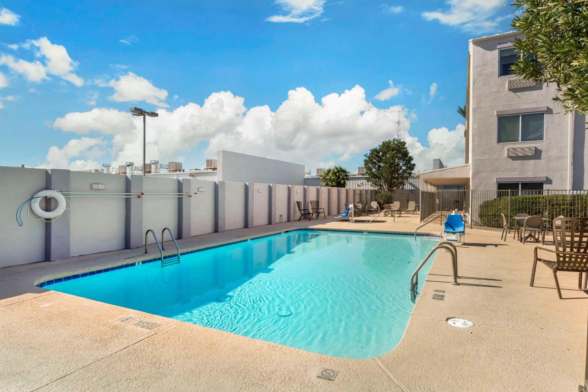 Comfort Suites At Tucson Mall Екстер'єр фото